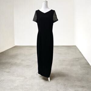 Maggy London Full Length Velvet Suede Black Women Dress 8 Lace Whimsygoth Style